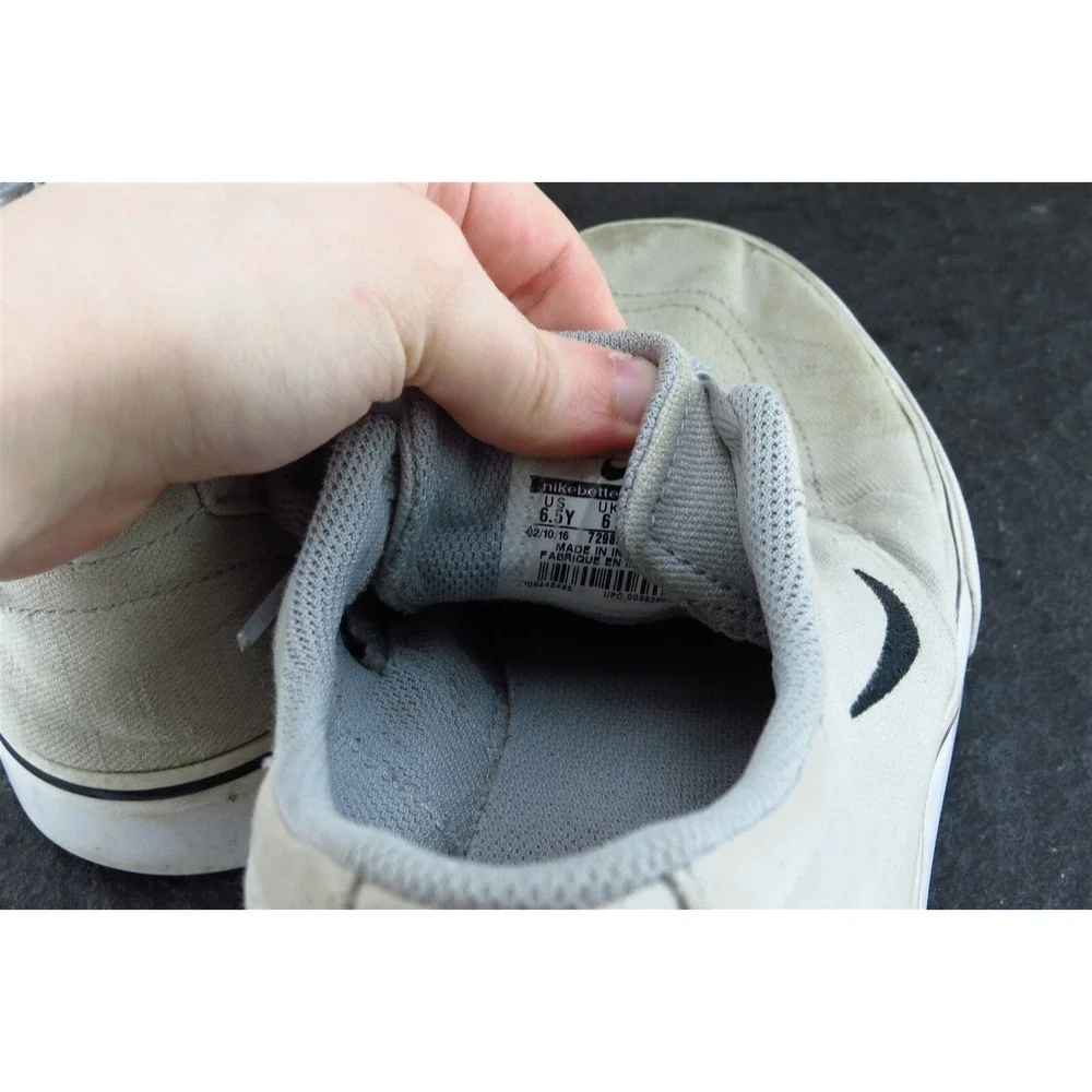 Nike welcome shoe
